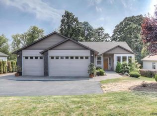 1700 Toliver Rd, Molalla, OR 97038