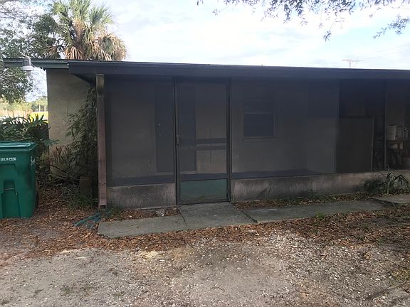 5th image of 35 Hurwood Ave