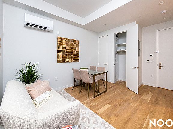 5th image of 45-57 Davis St #512