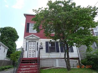 919 2nd St, Peekskill, NY 10566