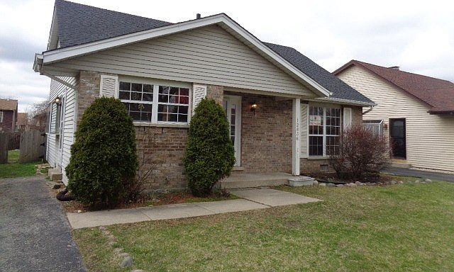 1st image of 12836 S Blossom Dr