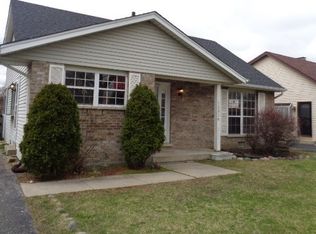 12836 S Blossom Dr, Alsip, IL 60803