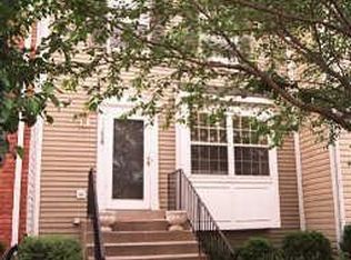 17925 Milroy Dr, Dumfries, VA 22026