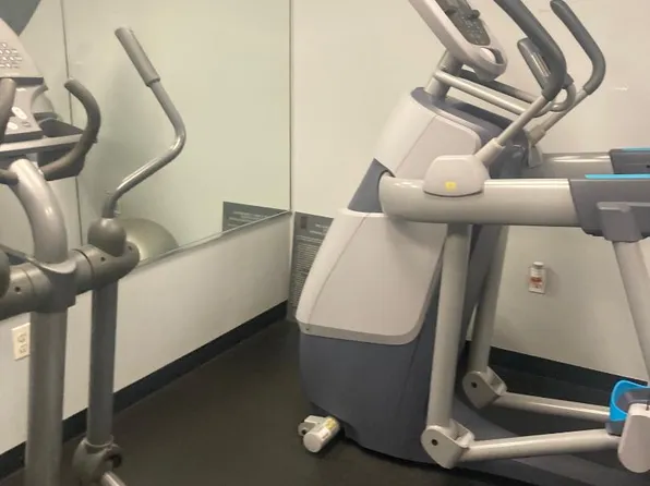 837 Washington Avenue image 11 of 14