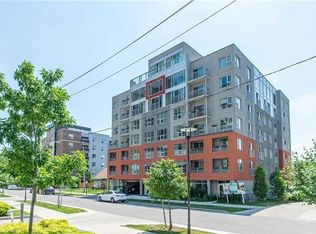321 Spruce St #312, Waterloo, ON N2L 0G4