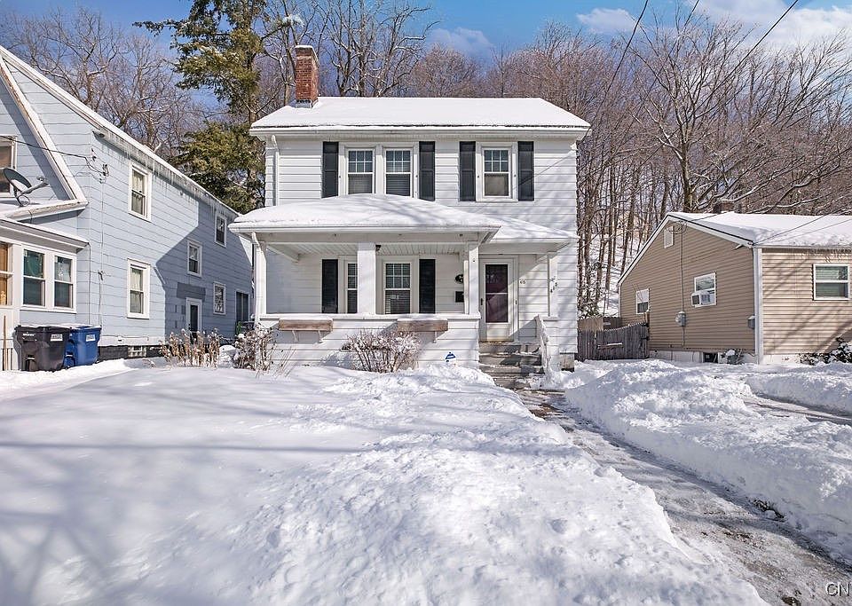 1st image of 415 Wolcott Ave