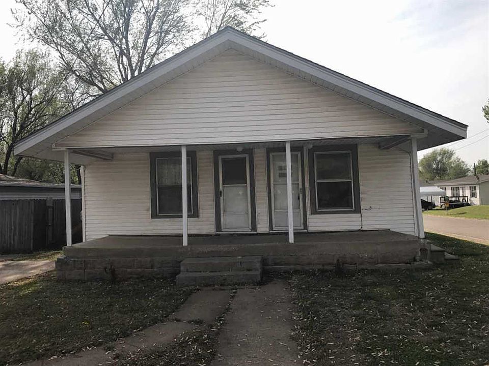 1st image of 1303 N Money Ave