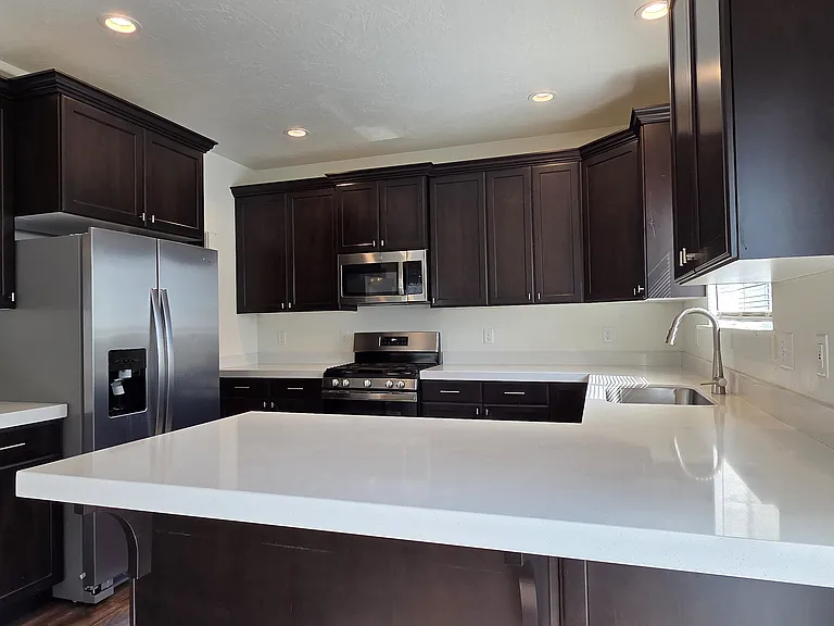 4697 E Breezy Patch Rd — Photo 4