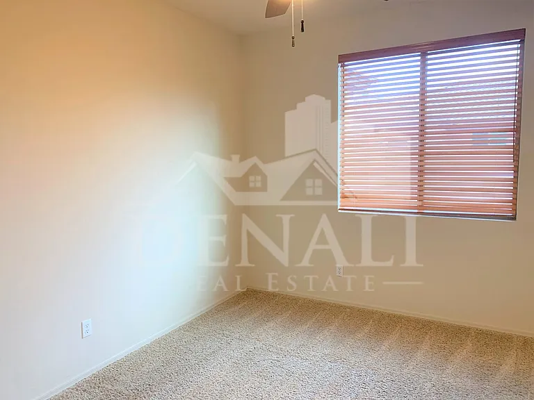 3836 S Whitman Ave — Photo 16