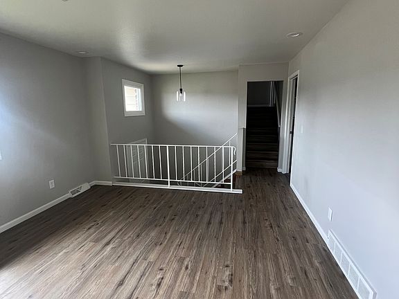 4th image of 2110 16th St S #1