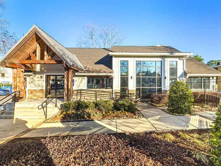 Modern apartments near the heart of Buckhead