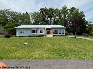 1390 Downwood Mnr, Morgantown, WV