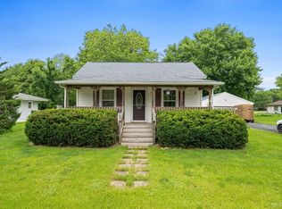 186 E 1st St, Braidwood, IL 60408
