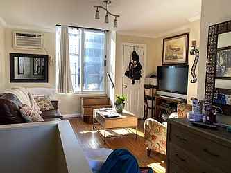 Rented by David Francis New York LLC