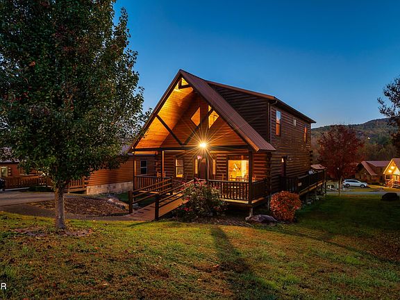3rd image of 223 Forrest Loop Way