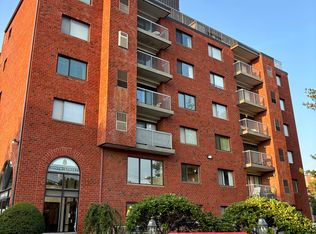 8 9th St APT 208, Medford, MA 02155