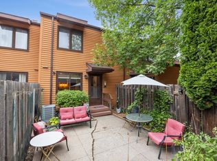 2225 4th Ave S, Moorhead, MN 56560