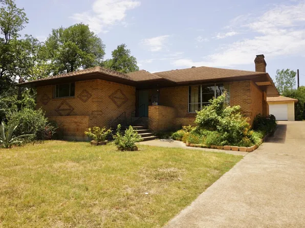 821 N Hampton Rd, Dallas, TX 75208