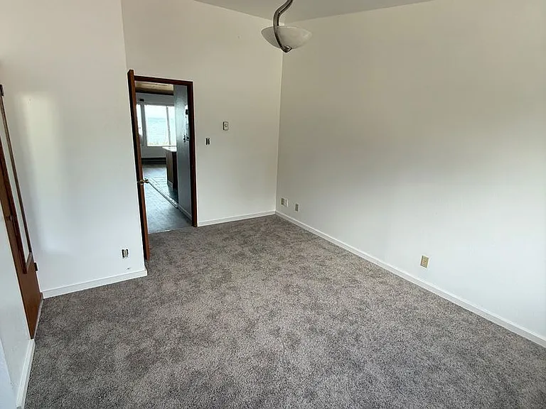 8124 Birch Bay Dr — Photo 9