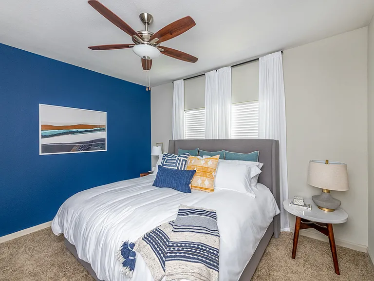 Model Bedroom