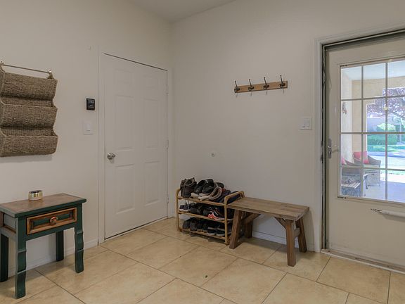 3rd image of 7246 Whippoorwill Ln NE
