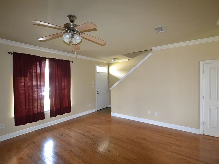 2117 Cypress Hall Aly — Photo 11