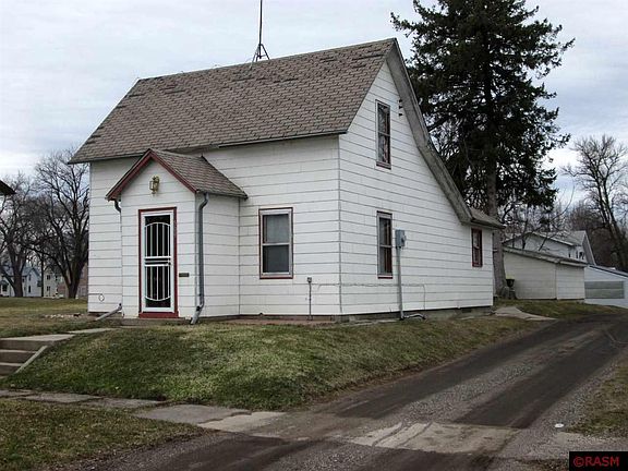 2nd image of 509 3rd Ave N