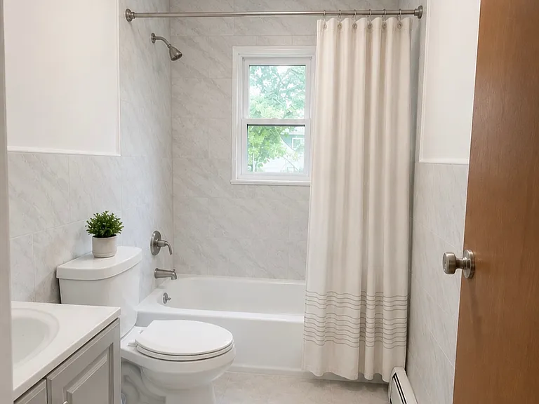 28 Warner Ln #1 — Photo 2