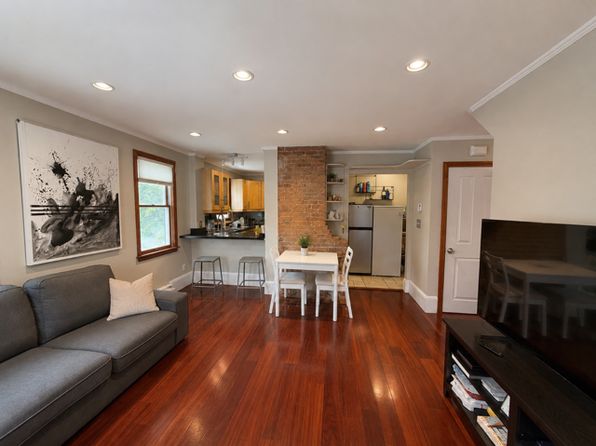 50 Inman St