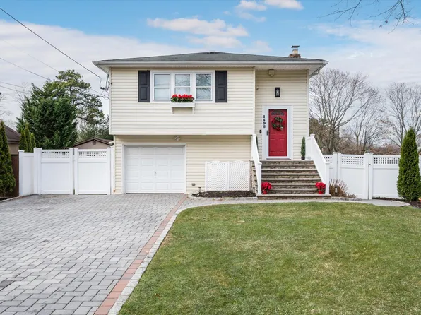 1496 Ocean Avenue, Bohemia, NY 11716