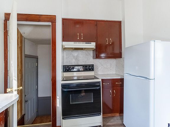 5th image of 1215 W Military Ave