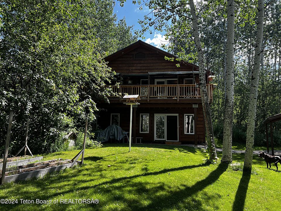 1st image of 143 Aspen Way