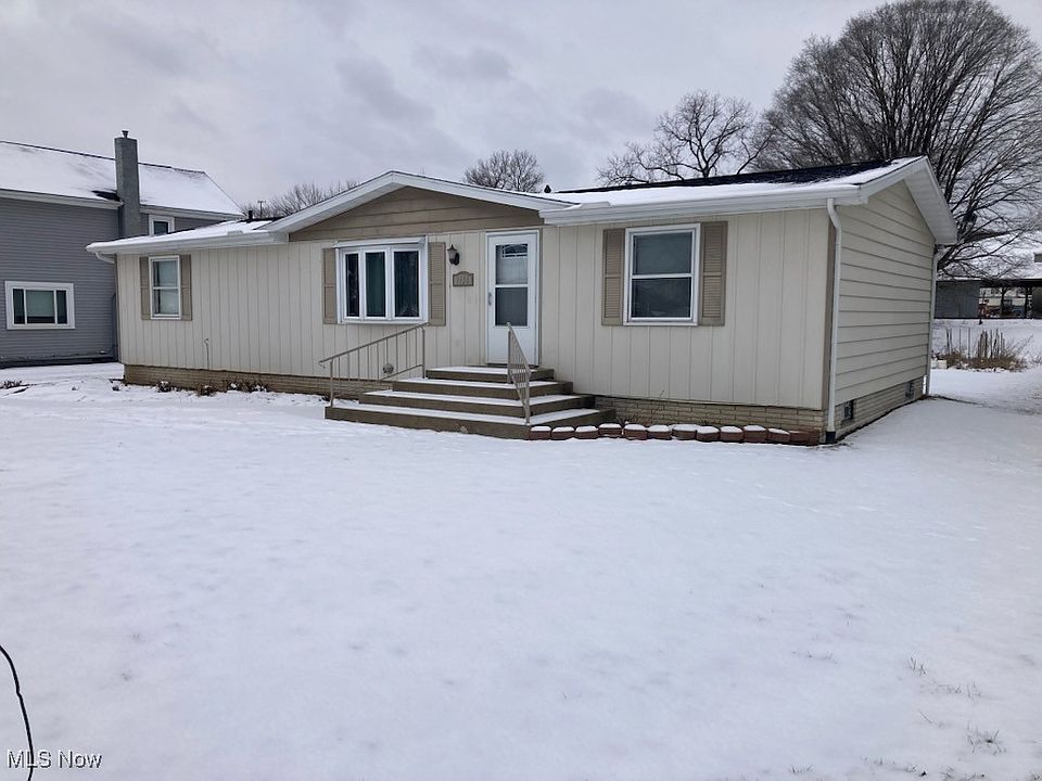 1st image of 1456 Roanoke Ave