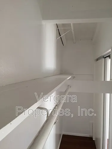 135 29th St Photo 1