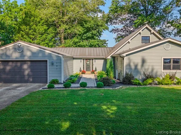 121 Bell Lane, Bethlehem, IN 47104