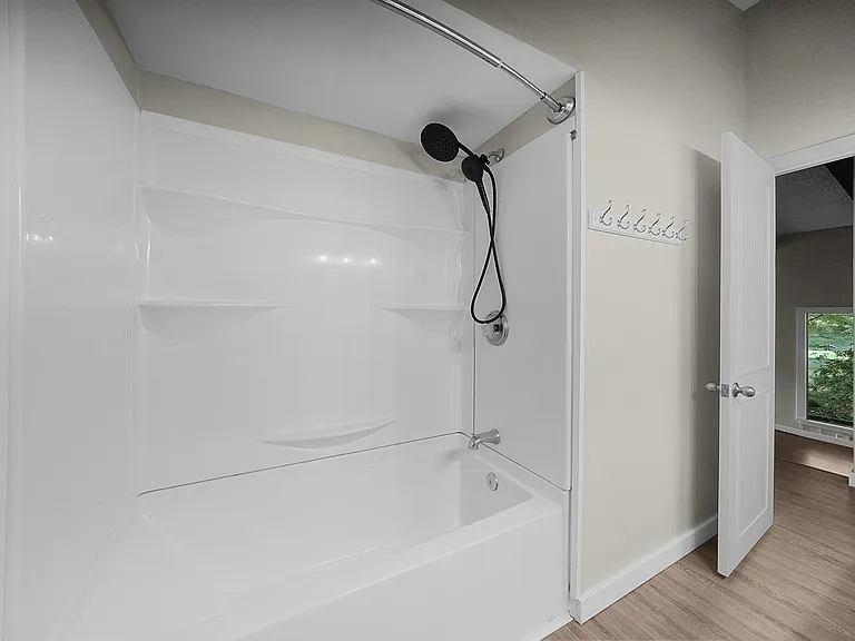 6100 Packer Dr NE — Photo 30