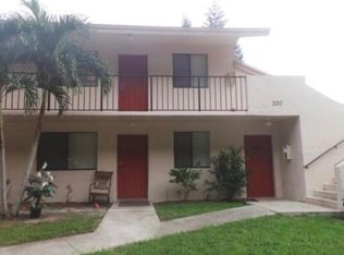 200 Nottingham Circle #J, Greenacres, FL 33463