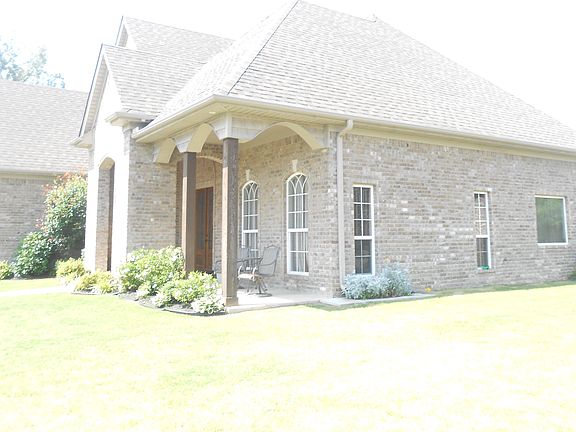 4th image of 6785 Monica Ln