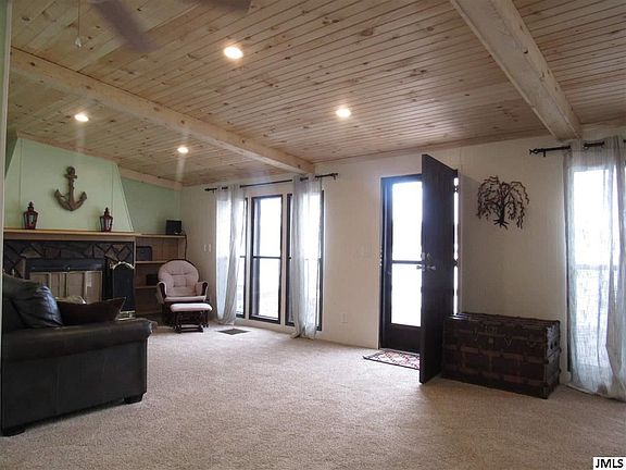 5th image of 11639 Greenbriar Dr