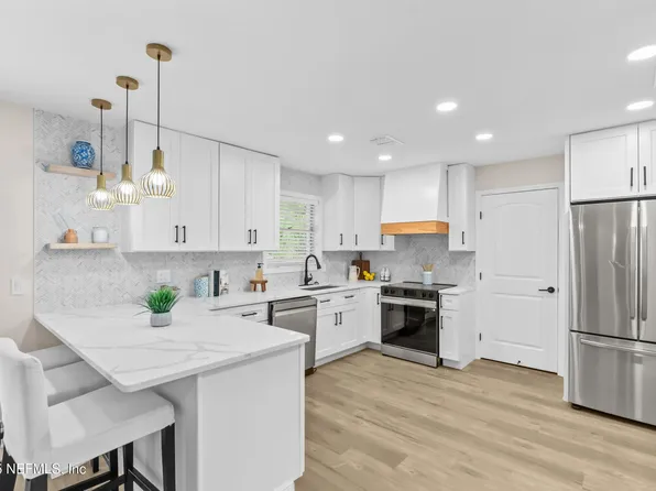 5151 BROMPTON Court, Jacksonville, FL 32217