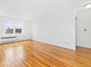 135-20 82nd Ave APT 2E, Jamaica, NY 11435