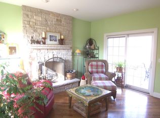 24907 N Wildberry Bnd, Cary, IL 60013