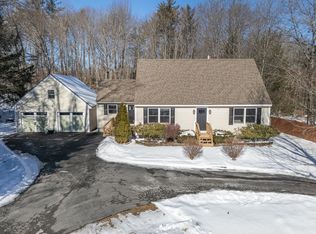 60 Meeting Hill Rd, Hillsboro, NH 03244