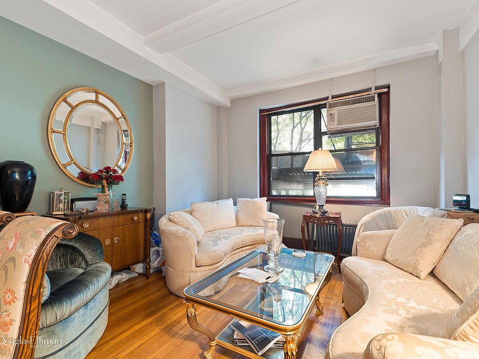1st image of 116 W 72nd St #2A