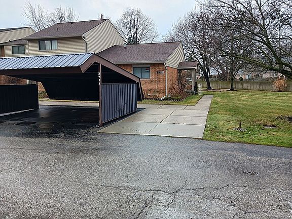2 Carports and Parking Space