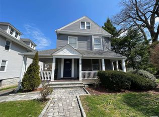 32 Woodland Ave, New Rochelle, NY 10805