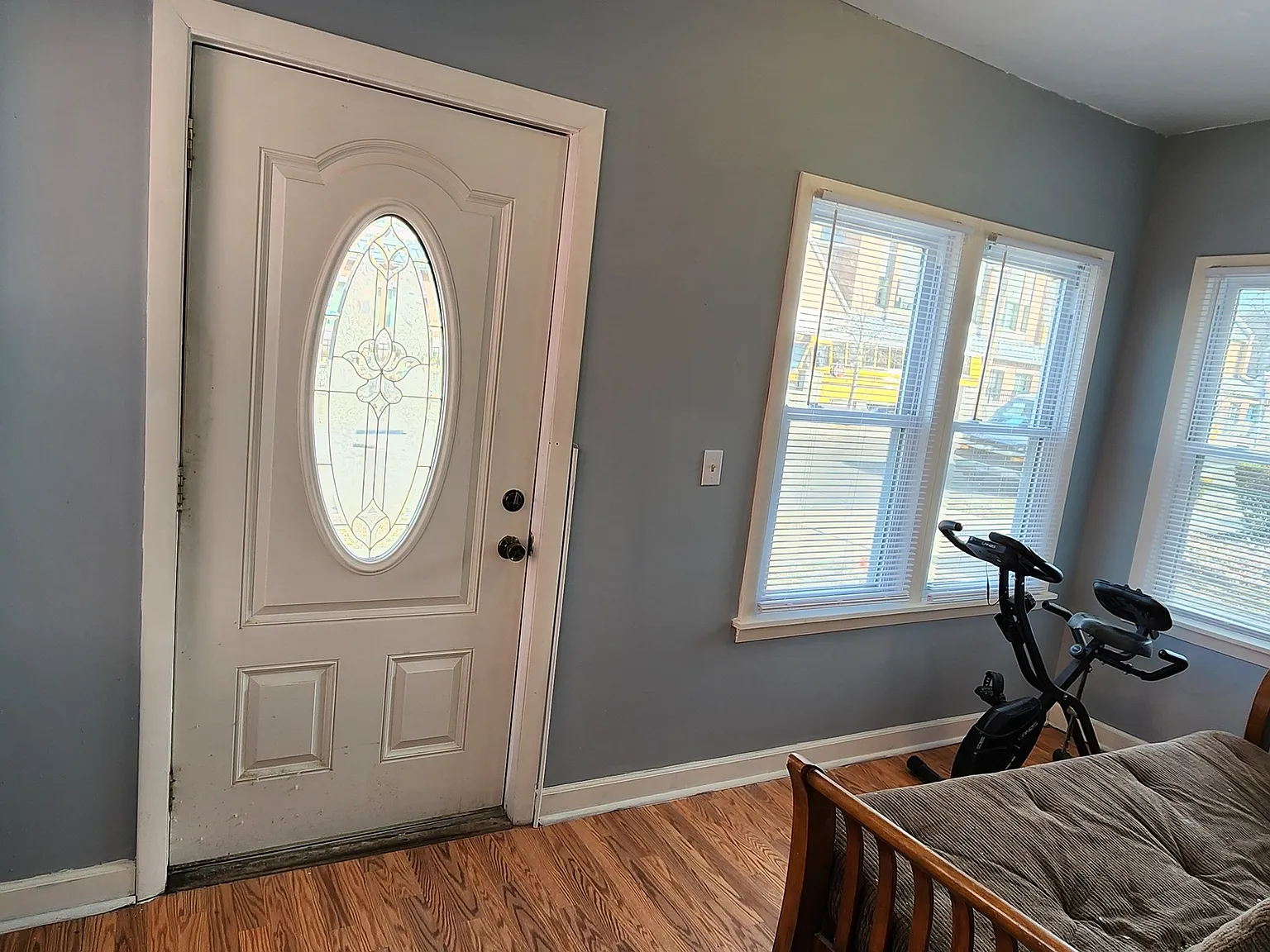 4 bed, 1.5 bath, 1635 sqft, $2,750 — Photo 3