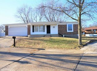 1413 Cherokee Ct, Arnold, MO 63010