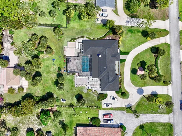 12231 Areaca Drive, Wellington, FL 33414