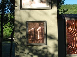 11 N Leverett Rd, Leverett, MA 01054